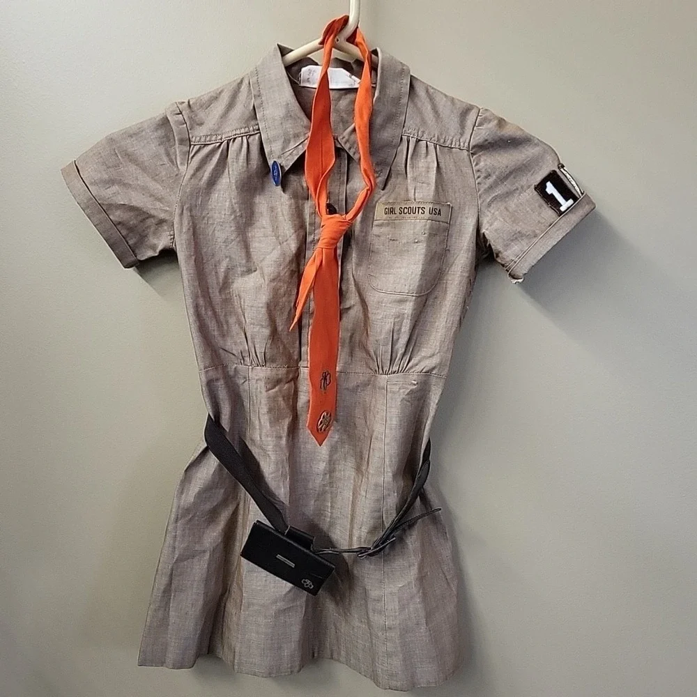 Vintage Girl Scouts USA Uniform Troop 182 W/ Socks, Scarf And More
